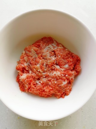 肉饼汤的做法步骤：1