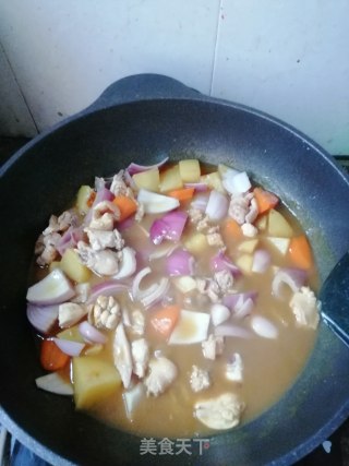 咖喱鸡肉的做法步骤：4