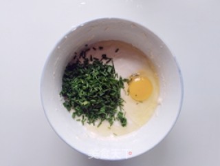葱香小油饼的做法步骤：4