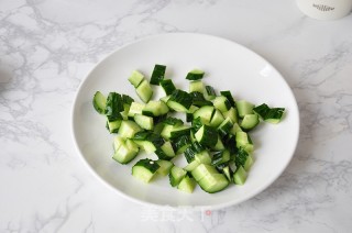 黄瓜燕麦饮的做法步骤：2