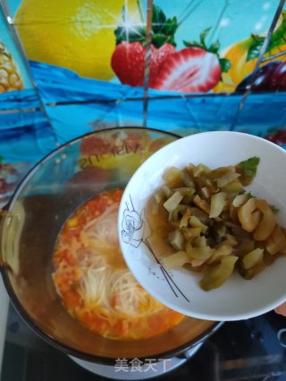榨菜西红柿面的做法步骤：8