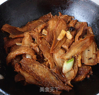 熬小海鱼的做法步骤：7