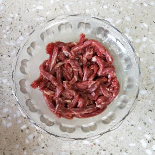 榨菜牛肉盖浇饭的做法步骤：4