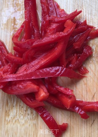 “榨菜”肉丝平菇炒榨菜的做法步骤：7