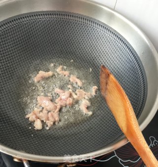 “榨菜”肉丝平菇炒榨菜的做法步骤：13