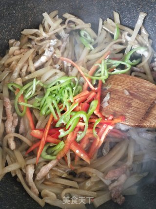 瘦肉炒榨菜的做法步骤：8
