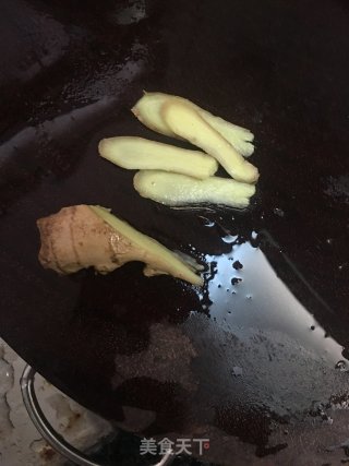 番茄焖带鱼的做法步骤：4