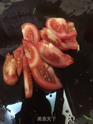番茄焖带鱼的做法步骤：5