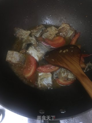 番茄焖带鱼的做法步骤：9