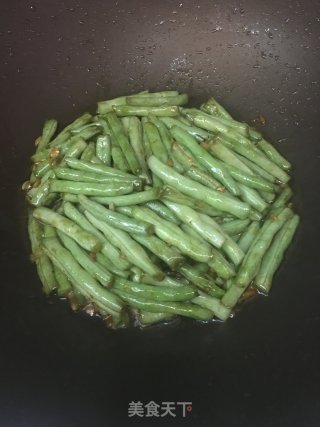 蒜蓉炒豆角的做法步骤：7