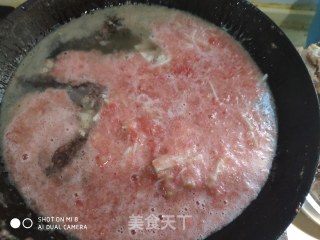 羊肉炖西红柿金针菇的做法步骤：7