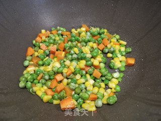 虾仁炒蔬菜丁的做法步骤：6