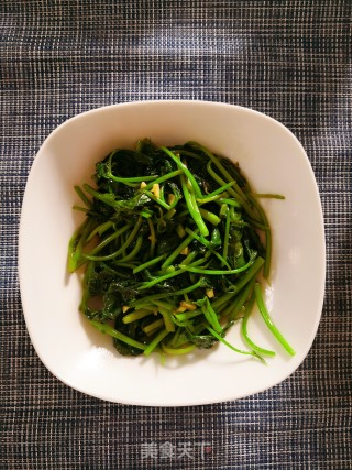 蒜蓉地瓜梗的做法步骤：8