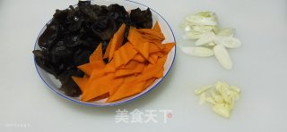 黄焖鸡的做法步骤：5
