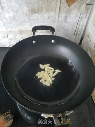 蒜香笨黄瓜的做法步骤：2