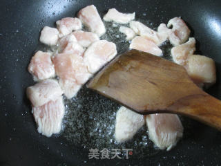 番茄炒鸡胸肉的做法步骤：7