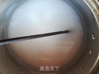 自制转换糖浆的做法步骤：2