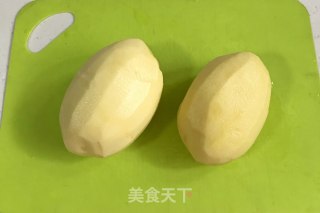 炸薯条的做法步骤：1