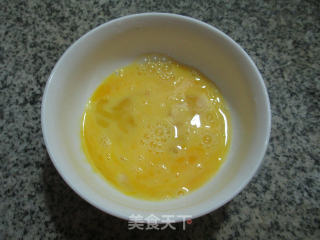 榨菜丝鸡蛋米面的做法步骤：2