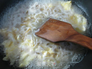 榨菜丝鸡蛋米面的做法步骤：5