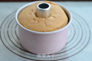 6寸中空玫瑰波浪戚风蛋糕的做法步骤：12