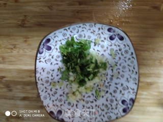 皮蛋豆腐的做法步骤：3