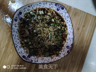 皮蛋豆腐的做法步骤：4