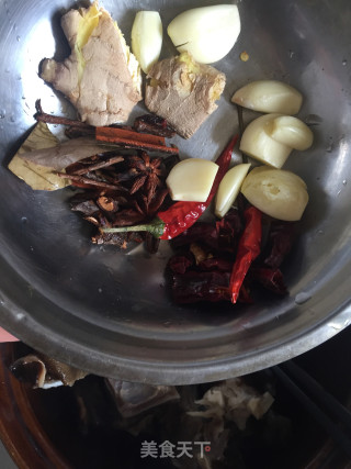 萝卜焖腊羊肉的做法步骤：6