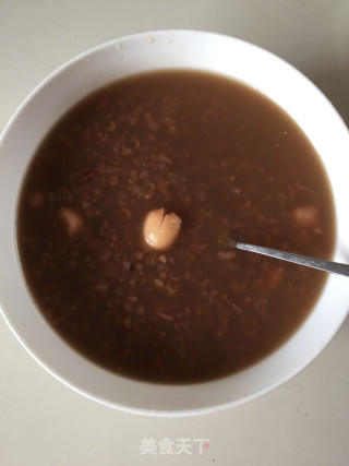 红豆薏米粥的做法步骤：3