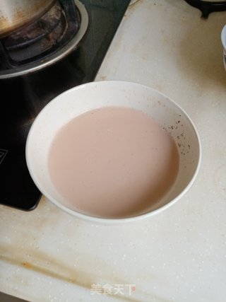 绿茶奶茶的做法步骤：7