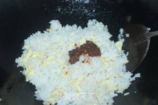 香菇酱炒饭的做法步骤：6