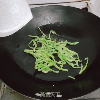 酸辣土豆丝的做法步骤：6