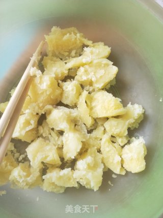 茄子拌土豆的做法步骤：2