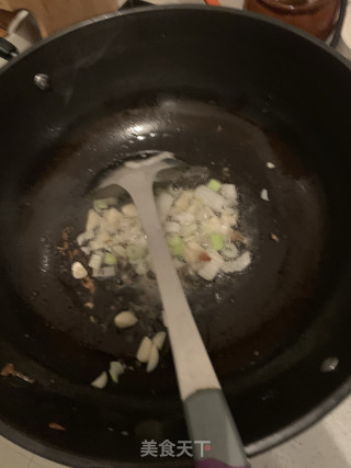 辣椒炒大肠的做法步骤：5