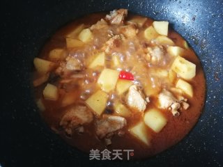 土豆炖鸡翅的做法步骤：10