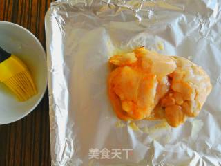 新奥尔良鸡腿堡的做法步骤：5