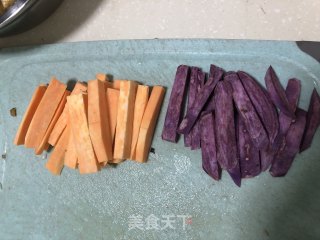 三色山药薯条的做法步骤：1