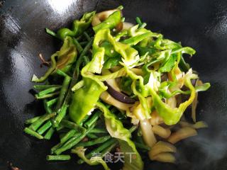 茄子豆角炒肉的做法步骤：14