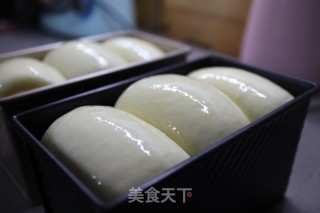一次发酵法牛奶拉丝面包的做法步骤：11