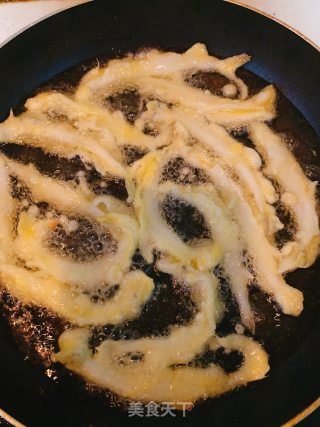 香酥银鱼的做法步骤：5