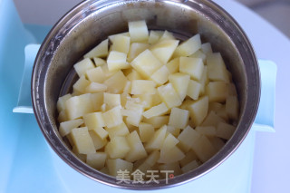 牛肉肠土豆泥的做法步骤：2