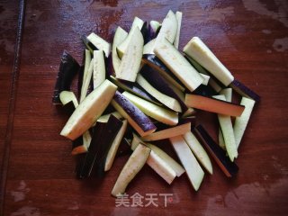 茄子炒豇豆的做法步骤：2
