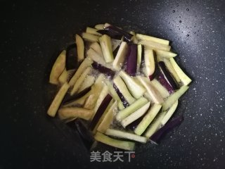 茄子炒豇豆的做法步骤：3