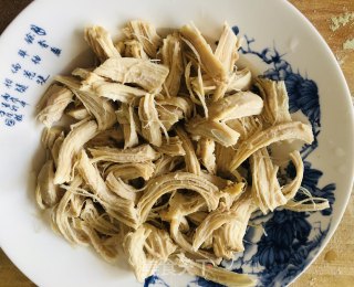 凉拌鸡丝的做法步骤：4