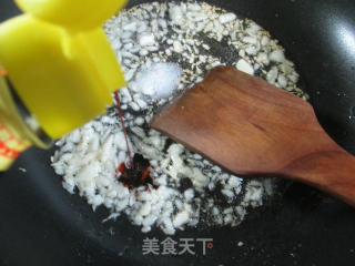 蒜蓉鹌鹑蛋的做法步骤：4