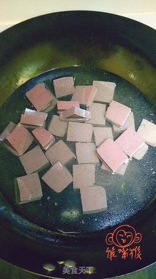 多彩血豆腐的做法步骤：3