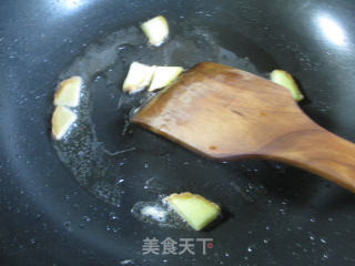 鸡蛋炒螃蟹的做法步骤：5