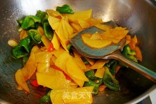青椒土豆片的做法步骤：6