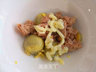 吞拿鱼镶蛋的做法步骤：2