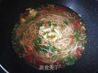 榨菜鸡蛋清汤面的做法步骤：11